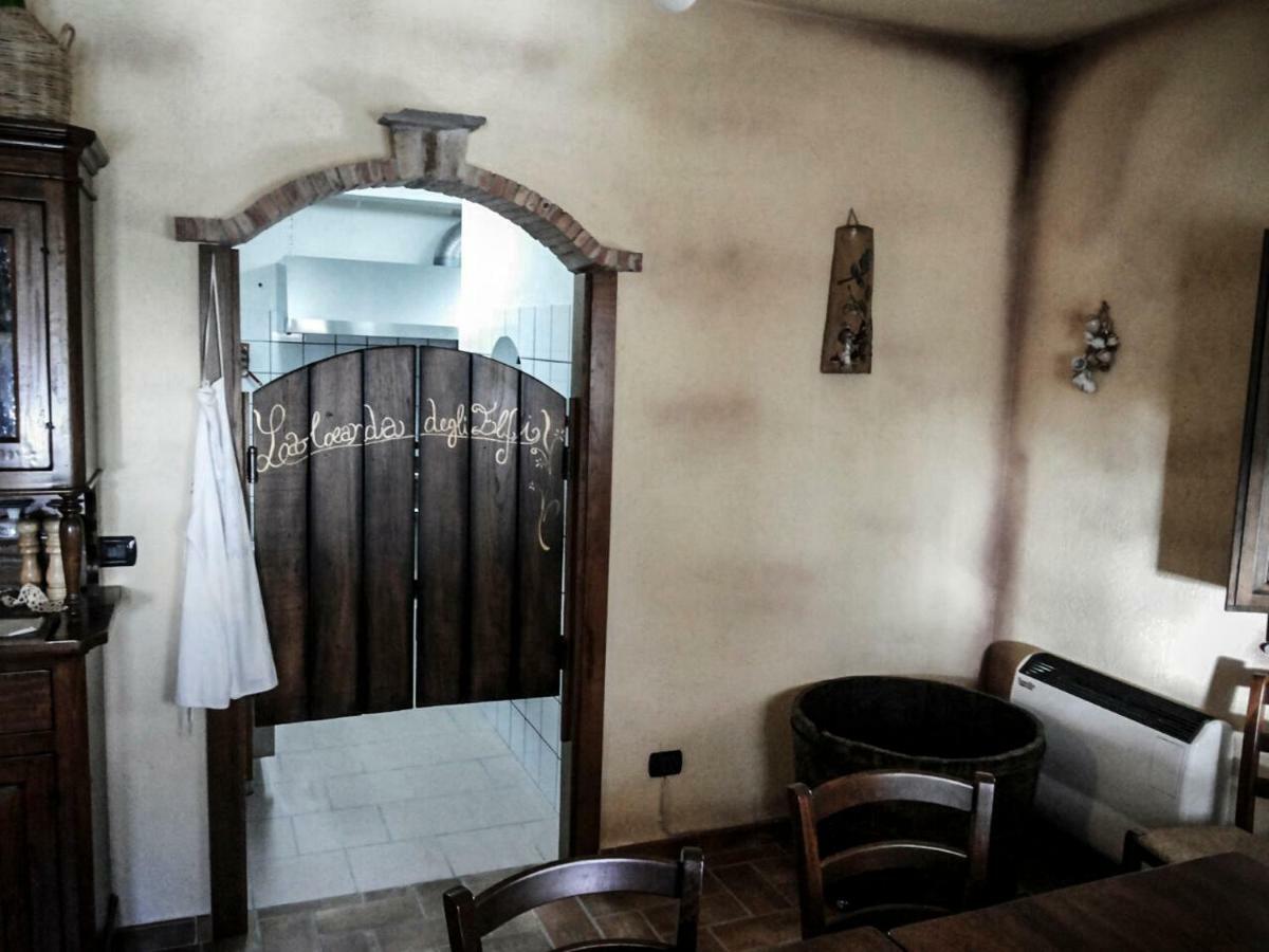 La Locanda Degli Elfi Viggianello Luaran gambar