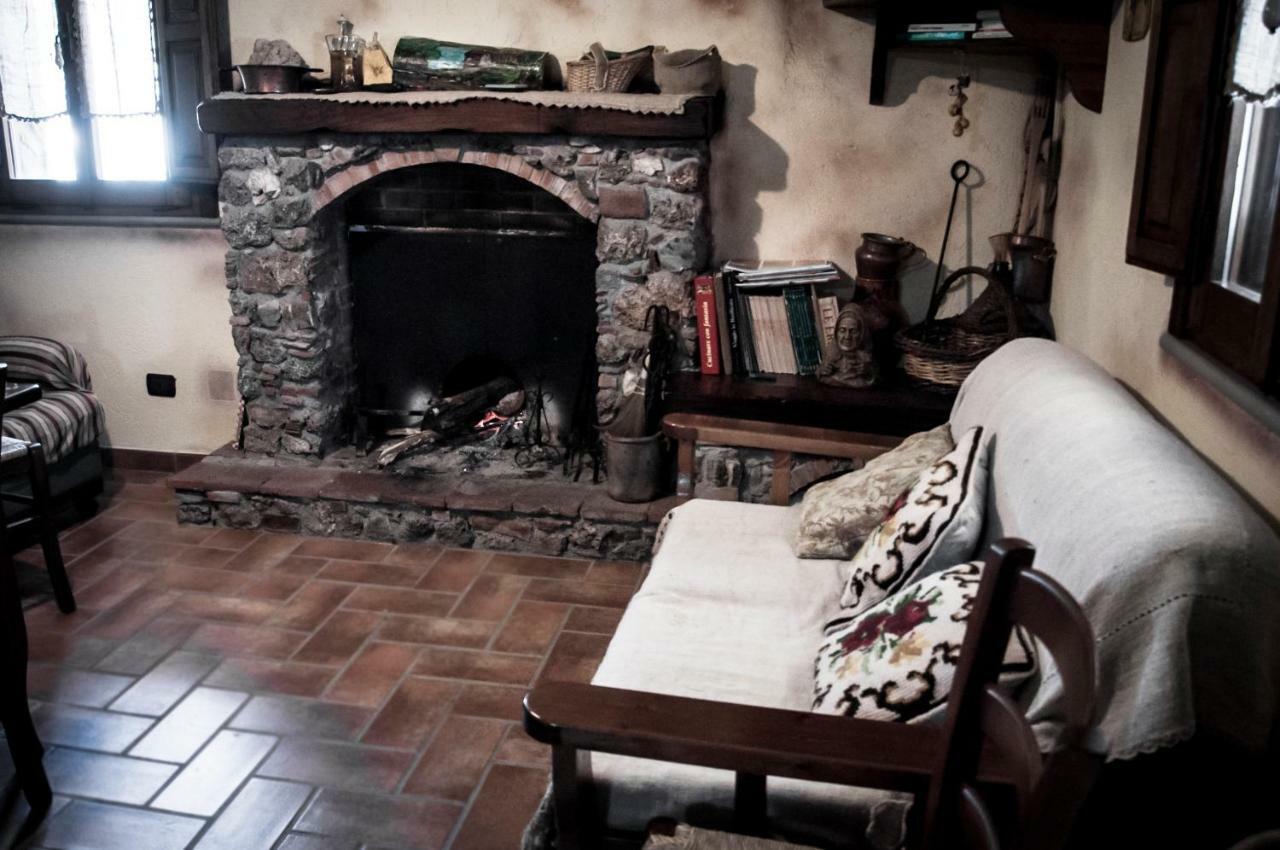 La Locanda Degli Elfi Viggianello Luaran gambar